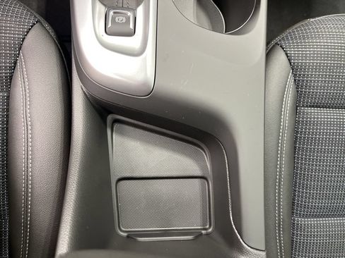 New 2026 Buick Envista Sport Touring w/ Convenience I Package FWD image 18