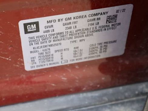 Used 2022 Buick Encore Preferred w/ Safety Package AWD/4WD image 27