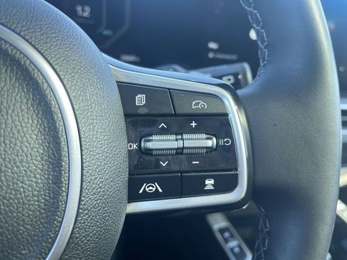 Used 2025 Kia Sorento SX Prestige image 21
