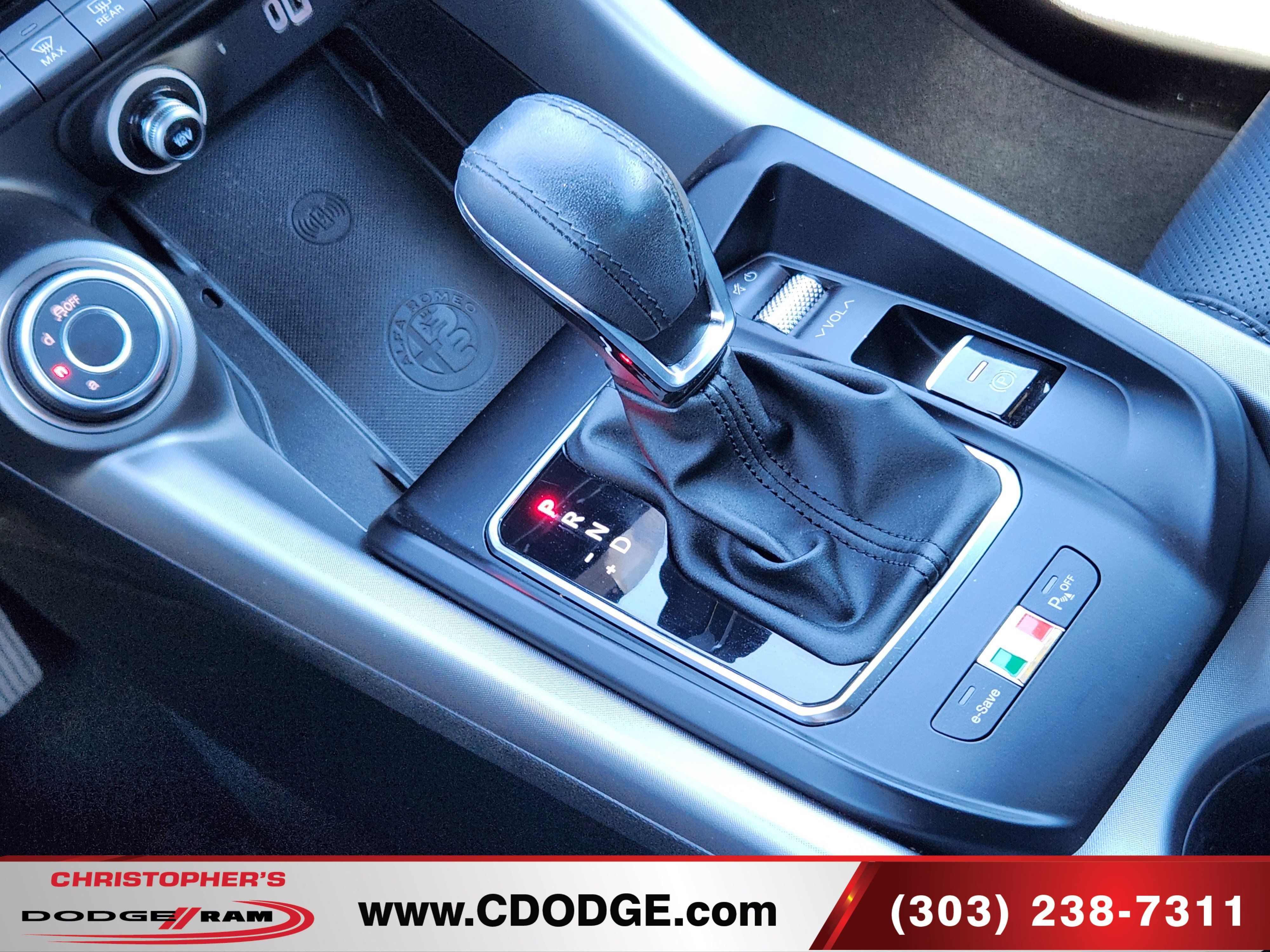 Used 2024 Alfa Romeo Tonale Ti w/ Premium Interior Package AWD/4WD image 13