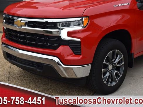 Used 2023 Chevrolet Silverado 1500 LT AWD/4WD image 38