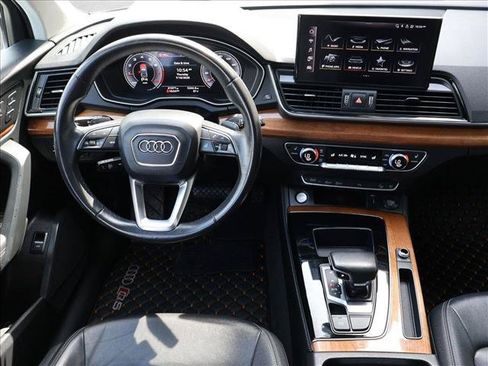 Used 2021 Audi Q5 2.0T Premium Plus AWD/4WD image 24