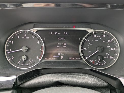 Certified 2024 Nissan Pathfinder SV FWD image 27