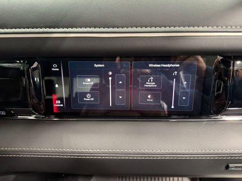 Used 2025 RAM 1500 Limited image 17