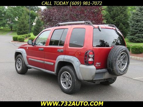 Used 2006 Jeep Liberty Renegade image 10