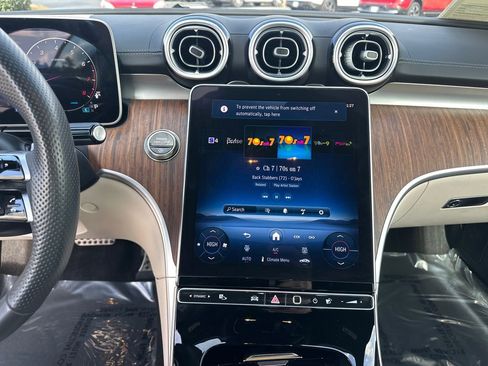 Certified 2024 Mercedes-Benz CLE 300 4MATIC Cabriolet image 27