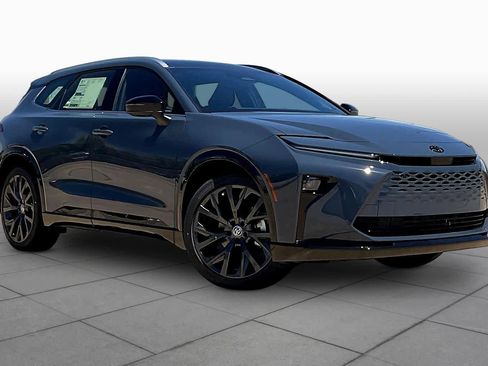 New 2026 Toyota Crown Signia AWD/4WD image 2
