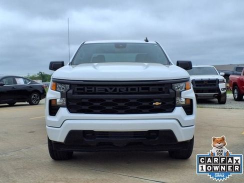 Used 2023 Chevrolet Silverado 1500 Custom AWD/4WD image 18