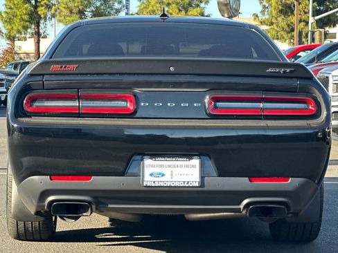 Used 2015 Dodge Challenger SRT Hellcat image 7