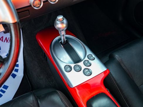 Used 2003 Chevrolet SSR w/ Preferred Equipment Group image 17