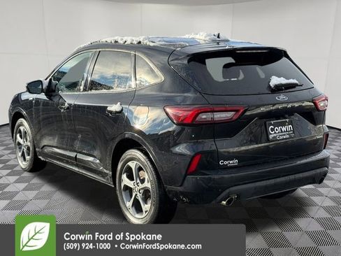 Used 2024 Ford Escape ST-Line image 17