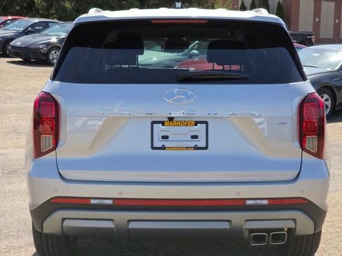 Certified 2025 Hyundai Palisade SEL image 24