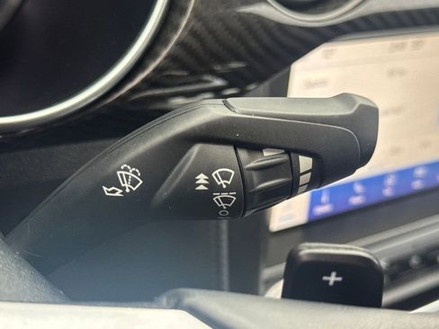 Used 2019 Ford Mustang GT image 34