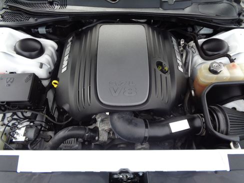 Used 2018 Dodge Challenger R/T Plus image 4