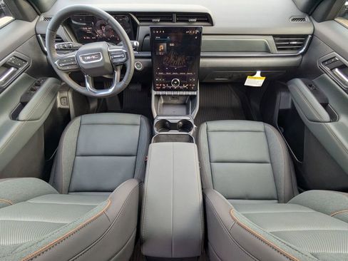 New 2026 GMC Terrain AT4 w/ Convenience Package III image 14
