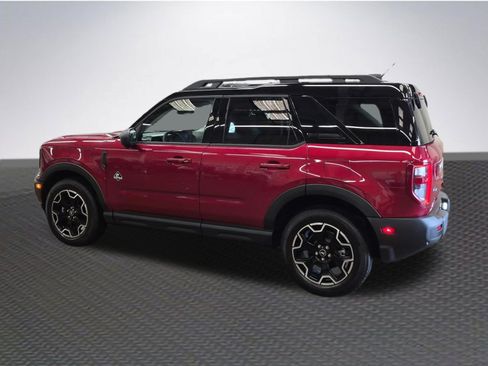Certified 2025 Ford Bronco Sport Outer Banks w/ Outer Banks Tech Package+ AWD/4WD image 5