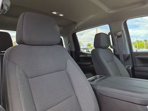 Used 2024 Chevrolet Silverado 1500 LT AWD/4WD image 11