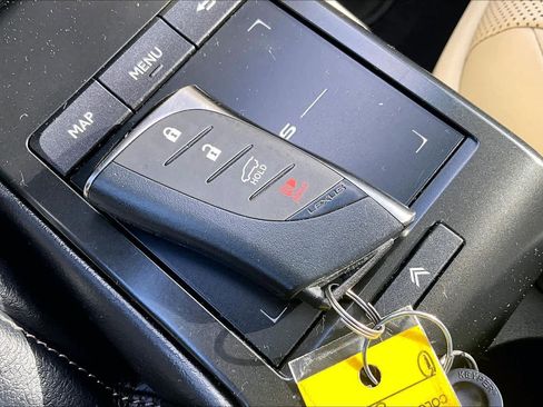 Used 2023 Lexus GX 460 Premium image 15