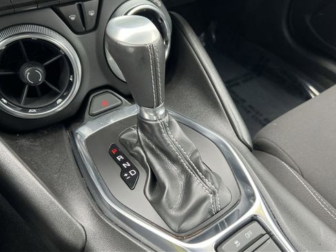 Used 2018 Chevrolet Camaro LT image 19
