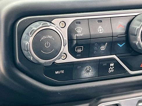 Used 2020 Jeep Wrangler Unlimited Rubicon w/ Quick Order Package 28Y Recon AWD/4WD image 20