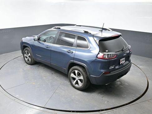 Used 2020 Jeep Cherokee Limited image 48