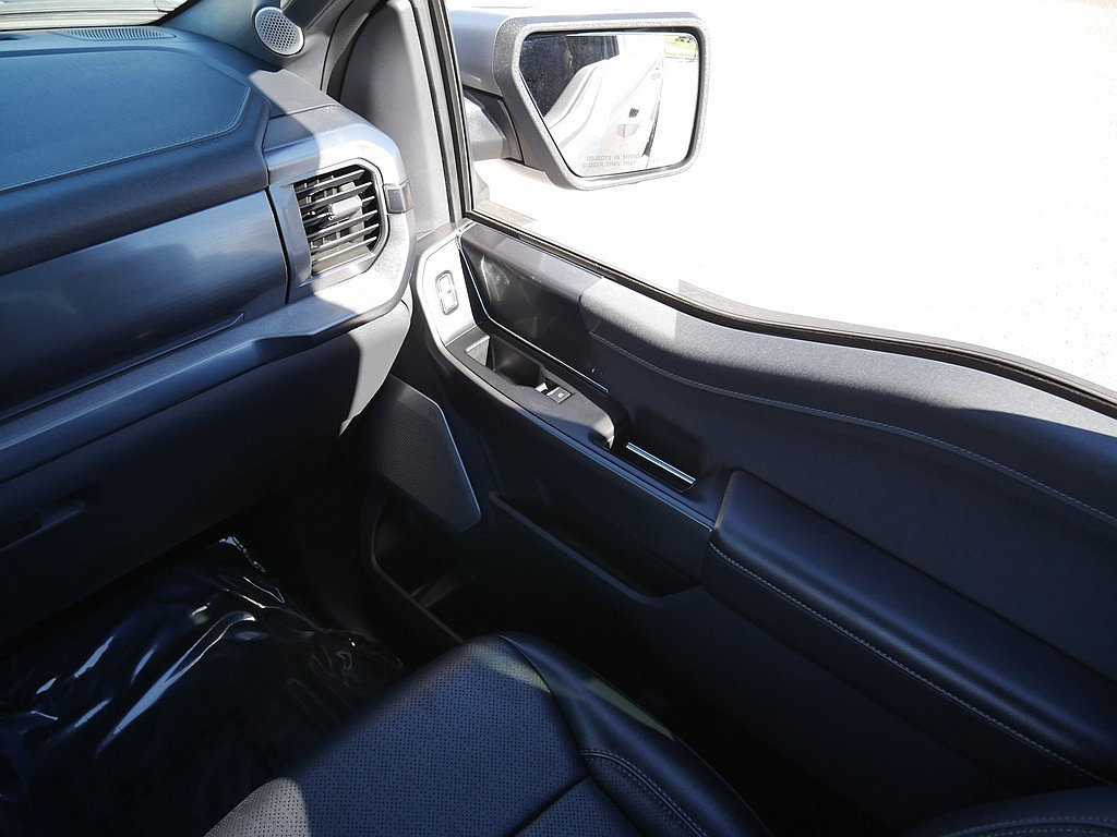 Used 2024 Ford F150 Lariat w/ Equipment Group 502A High AWD/4WD image 26