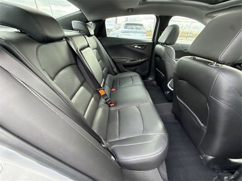 Used 2017 Chevrolet Malibu Premier w/ Premier Sun and Wheel Package image 28