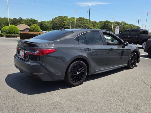 Used 2026 Toyota Camry SE FWD image 12