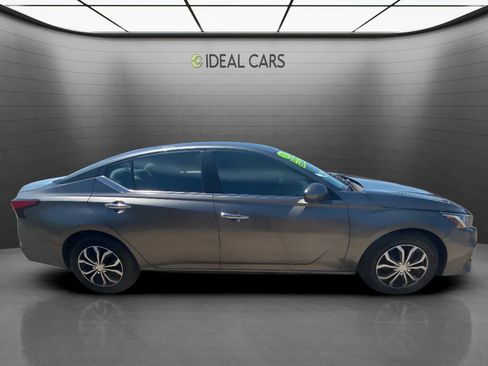 Used 2021 Nissan Altima 2.5 S FWD image 4