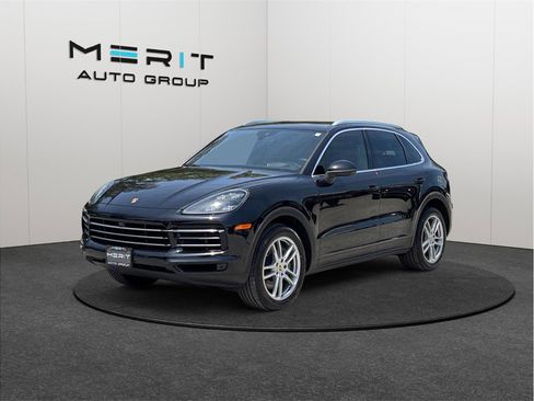 Used 2019 Porsche Cayenne S AWD/4WD image 4