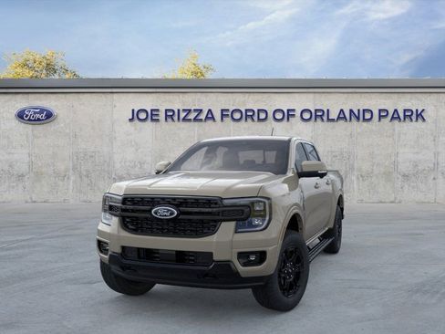 New 2025 Ford Ranger Lariat w/ Black Appearance Package image 2