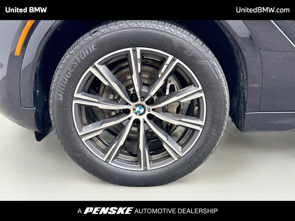 Certified 2025 BMW X6 xDrive40i w/ Parking Assistance Package AWD/4WD image 9