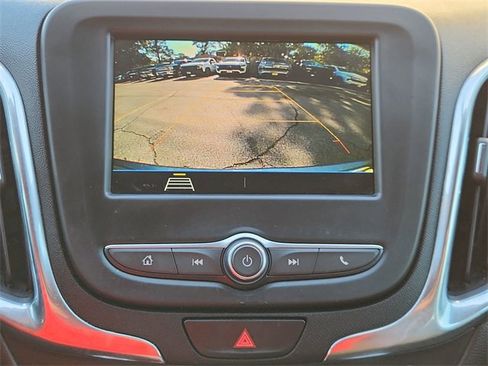 Certified 2019 Chevrolet Equinox LT image 14