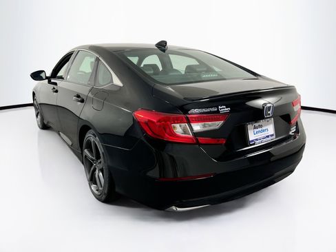 Used 2022 Honda Accord Sport image 7