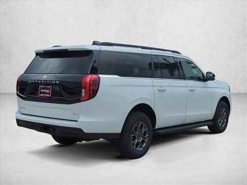 New 2026 Ford Expedition Max Active RWD image 2