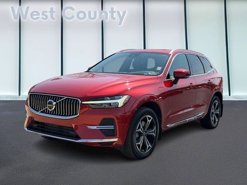 Used 2022 Volvo XC60 T8 Inscription Expression w/ Advanced Package image 9