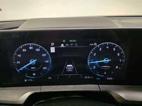 Used 2025 Kia Telluride SX X-Line AWD/4WD image 23