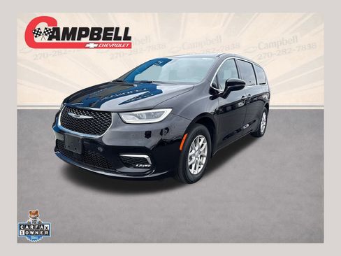 Used 2025 Chrysler Pacifica Select image 1