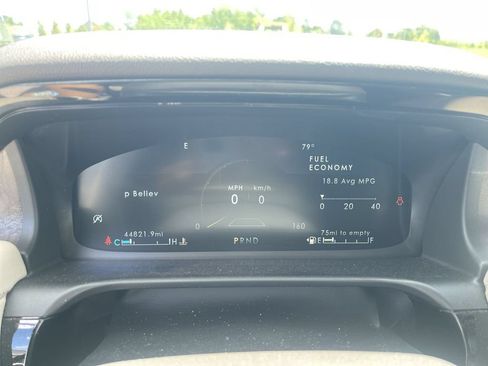 Used 2022 Lincoln Aviator Reserve w/ Equipment Group 201A AWD/4WD image 12