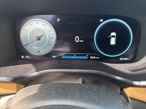 Used 2023 Hyundai Santa Fe Calligraphy image 16