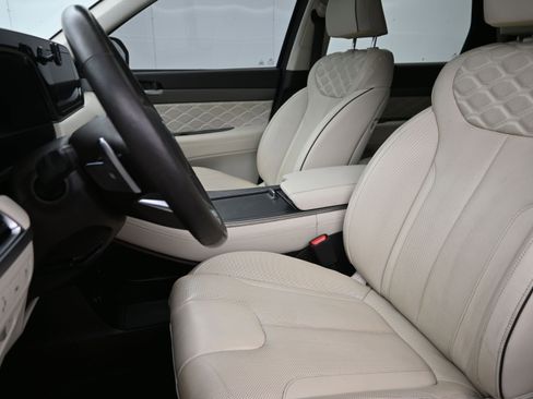 Used 2020 Hyundai Palisade Limited image 11