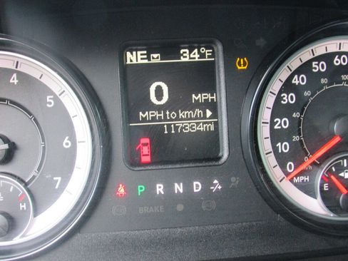 Used 2016 RAM 1500 Tradesman w/ Popular Equipment Group image 14