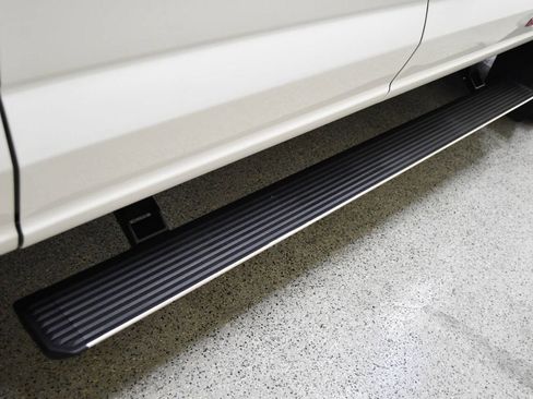 Used 2024 Ford F450 Lariat w/ Lariat Ultimate Package image 27