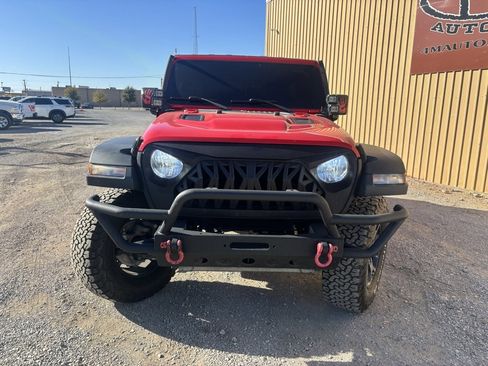 Used 2018 Jeep Wrangler Unlimited Rubicon image 2