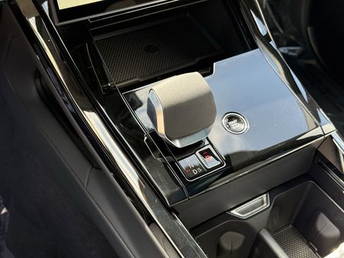 New 2026 Land Rover Range Rover Sport Dynamic SE image 24