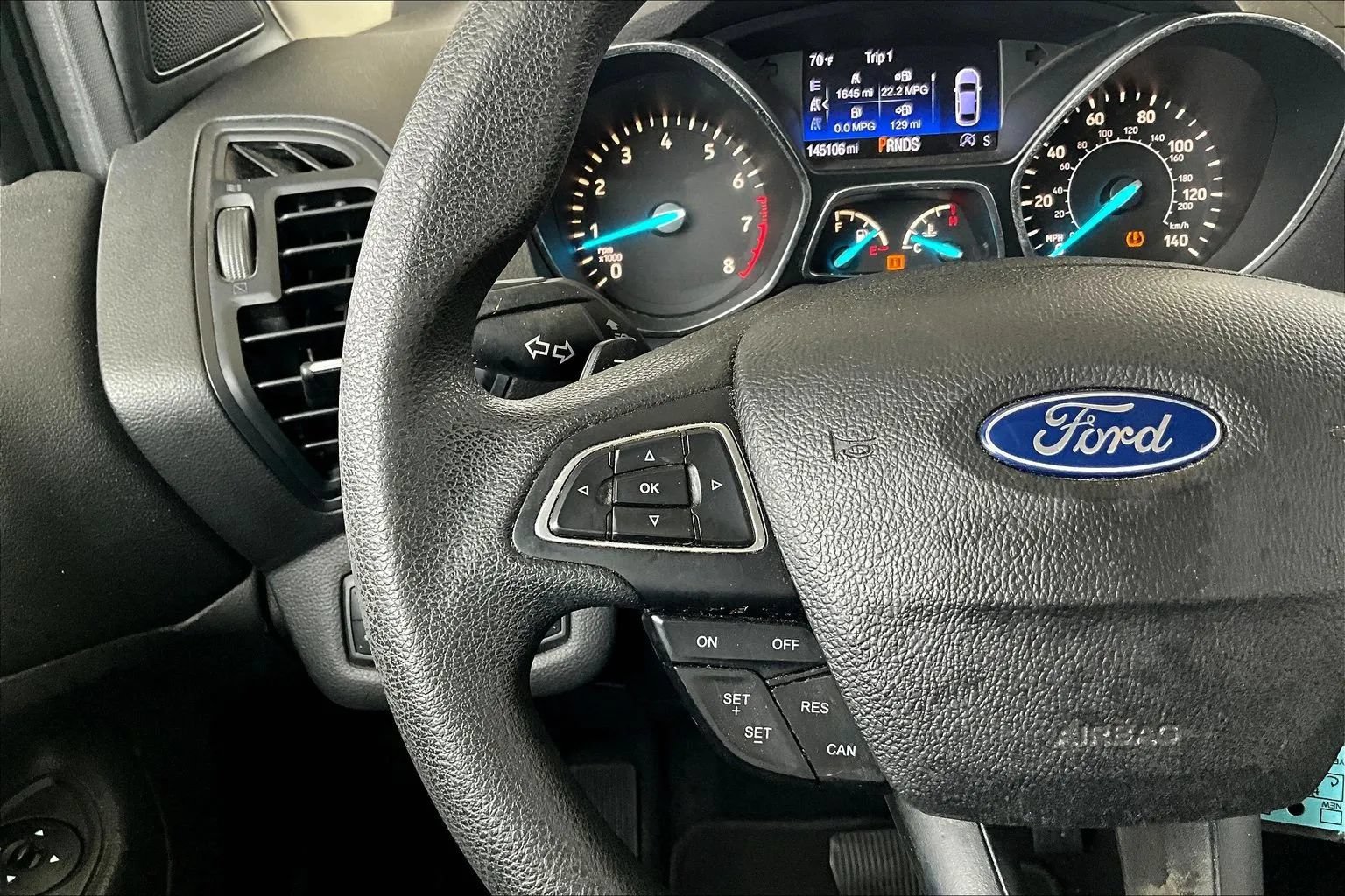 Used 2017 Ford Escape SE FWD image 10