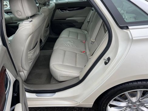 Used 2013 Cadillac XTS Platinum AWD/4WD image 23