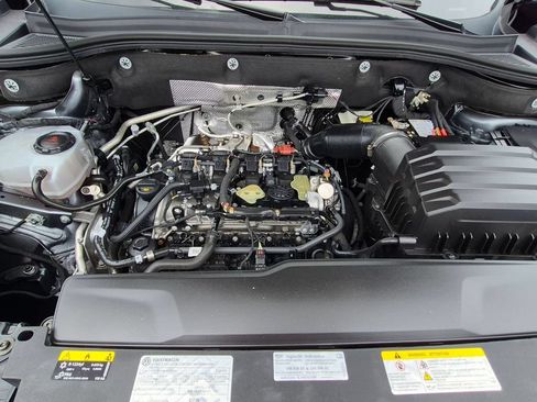 Used 2025 Volkswagen Atlas SE FWD image 36
