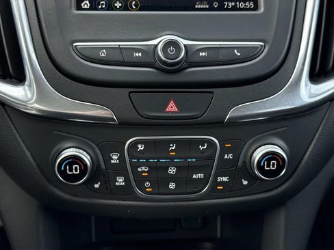 Used 2019 Chevrolet Equinox LT FWD image 11