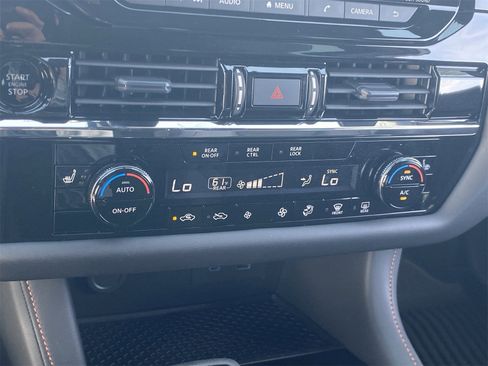 New 2025 Nissan Pathfinder Rock Creek image 29